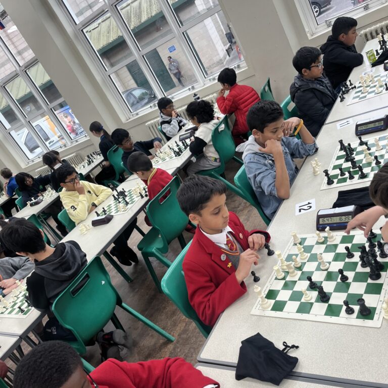 chess game in class